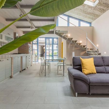 San Bartolomeo Loft Guest House Piacenza Buitenkant foto