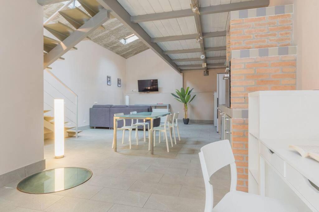 San Bartolomeo Loft Guest House Piacenza Buitenkant foto